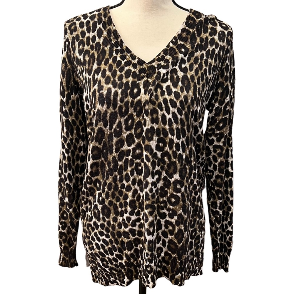 Vince Camuto Leopard V Neck Sweater